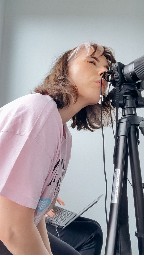 https://empyriel.com/wp-content/uploads/2026/01/Klara-Video.jpg